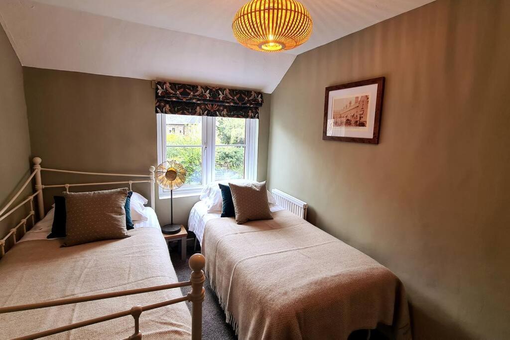 Gorgeous Two Bedroom House In Ely Esterno foto