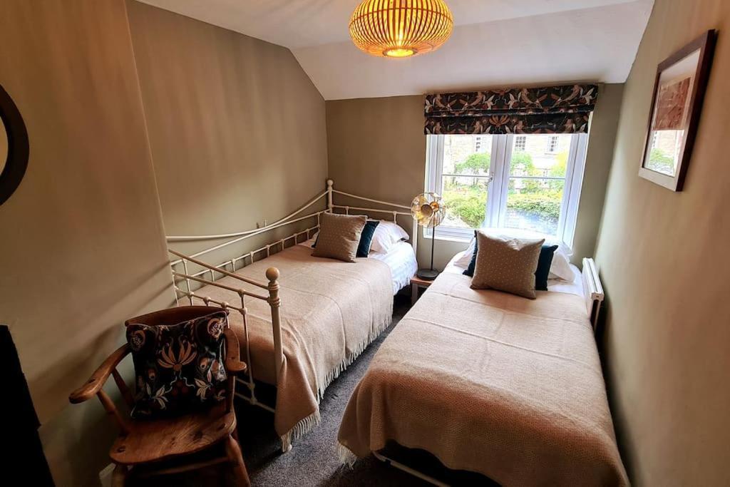 Gorgeous Two Bedroom House In Ely Esterno foto